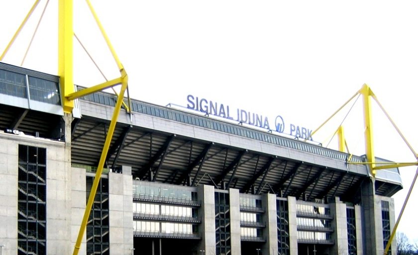 Das größte Fußballstadion Deutschlands: der Signal Iduna Park in Dortmund